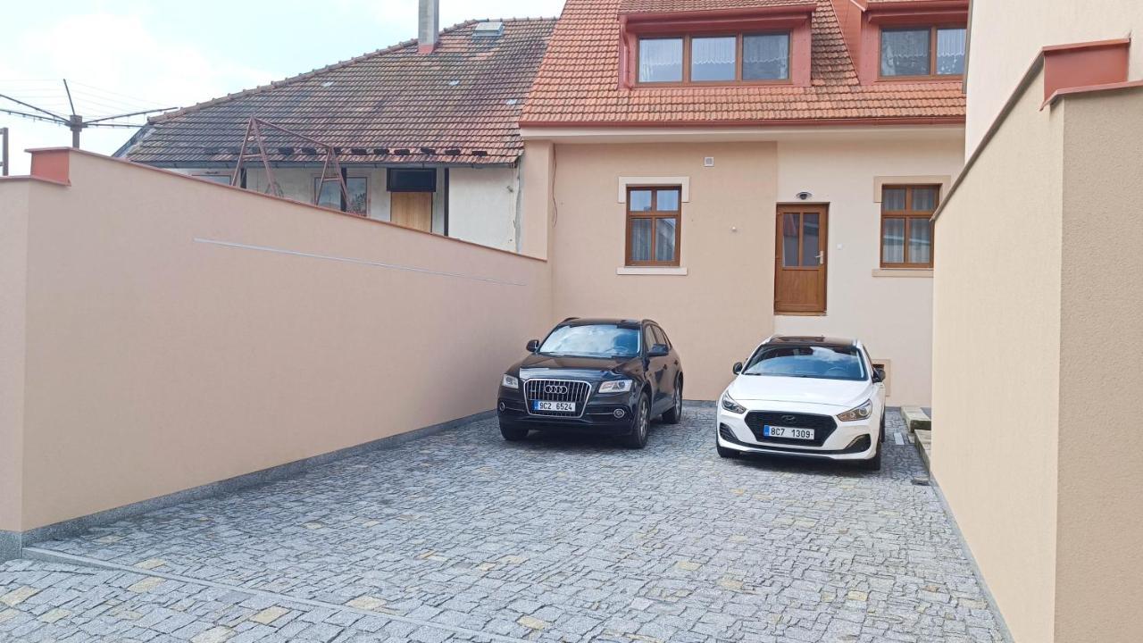 Penzion Harmonie Trhove Sviny Exterior photo